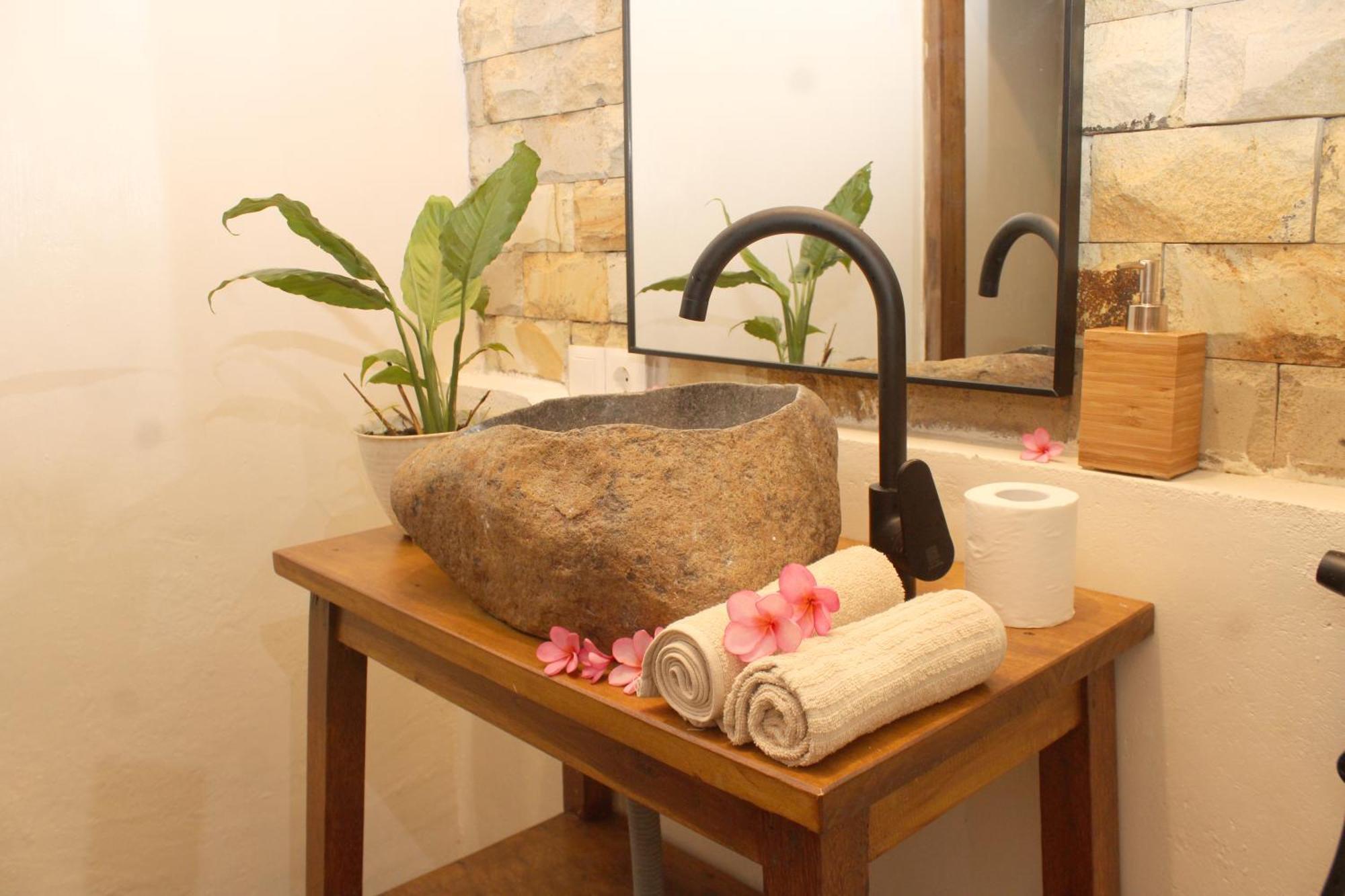 Homestay Santai House